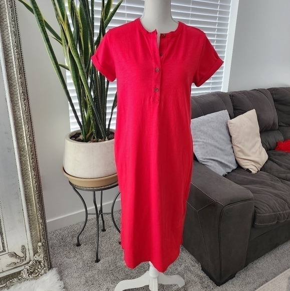 Old Navy Red Dress size xsmall petite. New without tags. - Picture 1 of 7